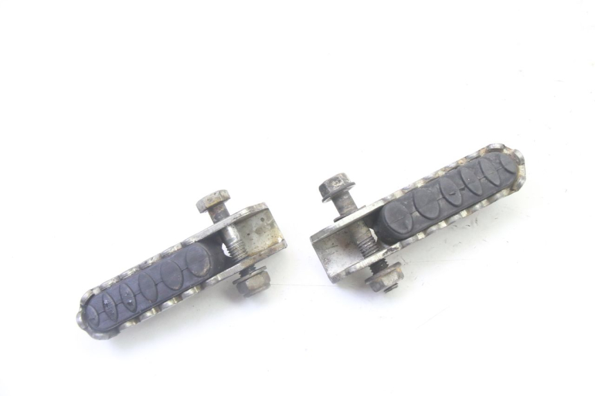 photo de PAIR REAR FOOTRESTS DERBI SENDA SM DRD 50 (2008 - 2013)