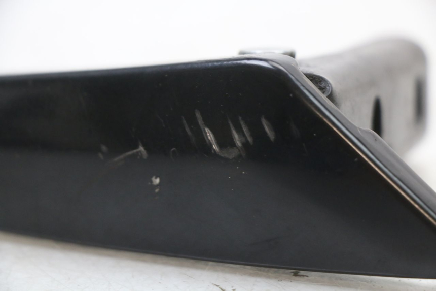 photo de PAIR OF REAR FOOTRESTS APRILIA SR 2T 50 (2018 - 2022)