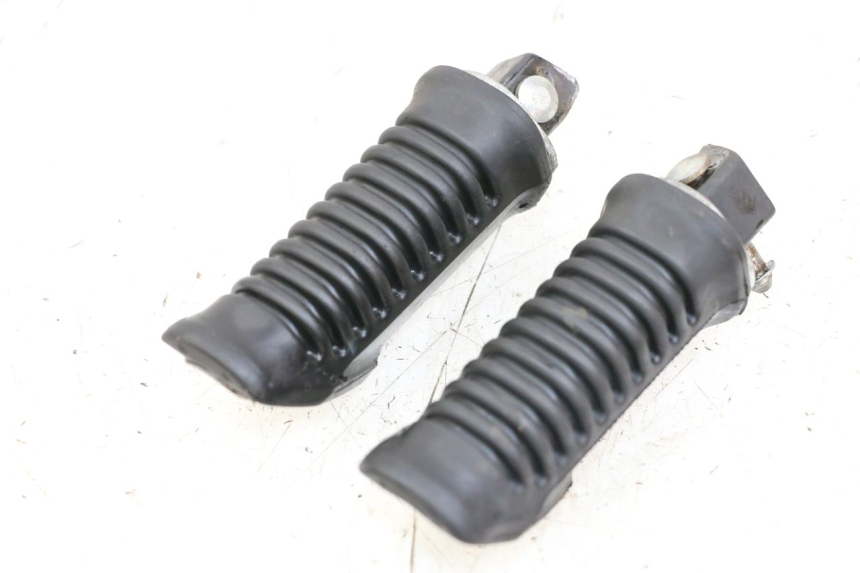 photo de PAIR REAR FOOTRESTS SUZUKI ADDRESS 110 (2015 - 2020)