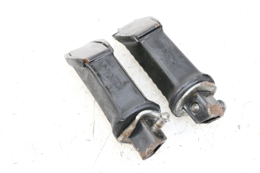 photo de PAIR REAR FOOTRESTS SUZUKI ADDRESS 110 (2015 - 2020)