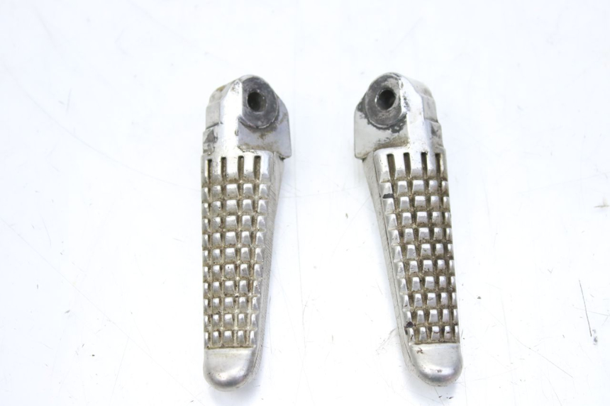 photo de PAIR OF REAR FOOTRESTS SUZUKI SV S 650 (1999 - 2002)