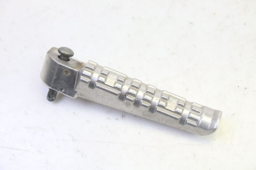 photo de PAIR OF REAR FOOTRESTS YAMAHA X-MAX XMAX 125 (2010 - 2014)