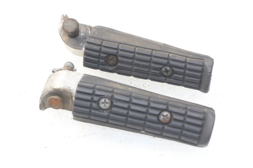 photo de PAIR REAR FOOTRESTS YAMAHA XJ600 XJ DIVERSION 600 (1992 - 1997)