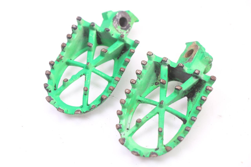 photo de PAIR FRONT FOOTREST ORION AGB37 CRF1 DIRT BIKE 140