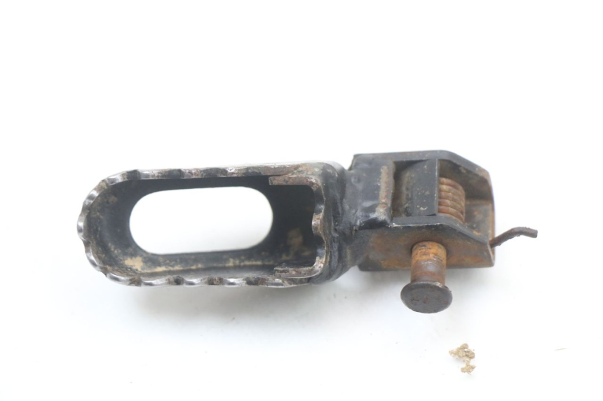 photo de PAIR FRONT FOOTREST YAMAHA DTLC 125 (1982 - 1987)
