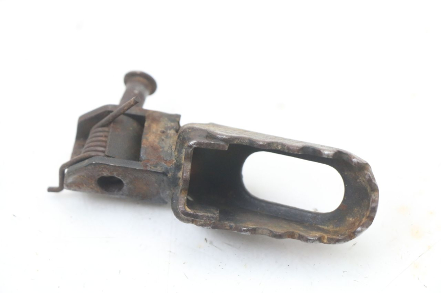 photo de PAIR FRONT FOOTREST YAMAHA DTLC 125 (1982 - 1987)