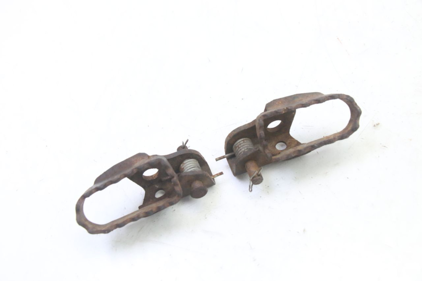 photo de PAIR FRONT FOOTREST APRILIA ETX 125 (1998 - 2002)