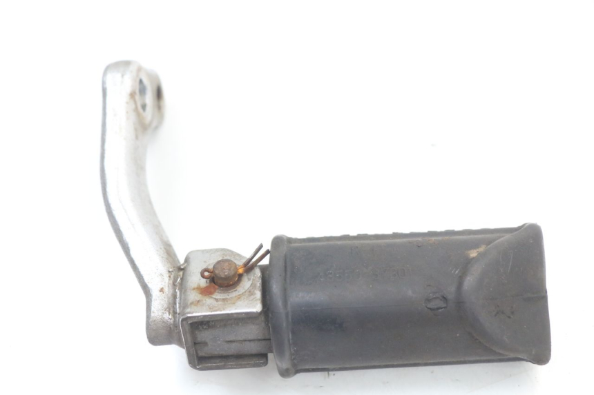 photo de PAIR FRONT FOOTREST SUZUKI GN 125 (1997 - 2000)