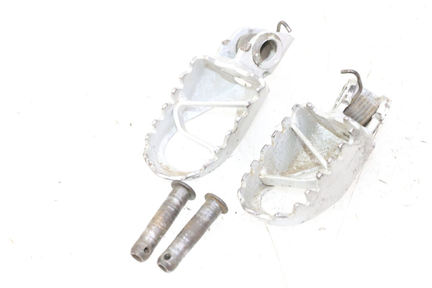 photo de PAIR FRONT FOOTREST KAWASAKI KX 65 (2000 - 2019)