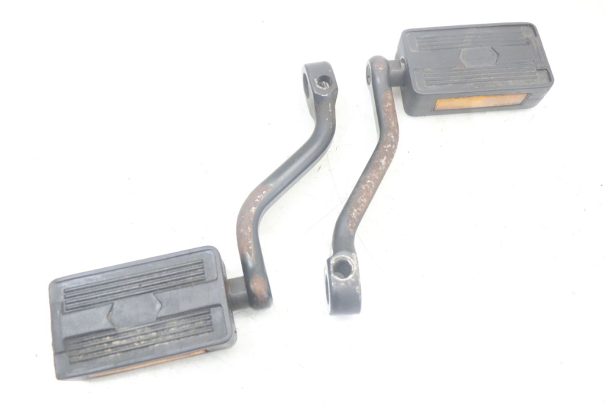 photo de PAIR OF FRONT FOOTRESTS PEUGEOT 103 VOGUE VS2 50 (2004 - 2017)