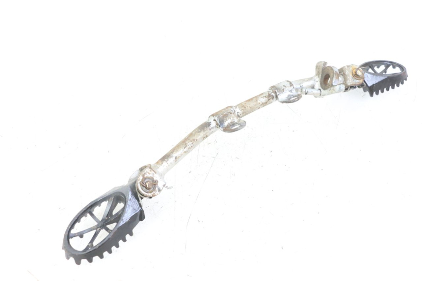 photo de PAIR OF FRONT FOOTRESTS APOLLO RFZ 125