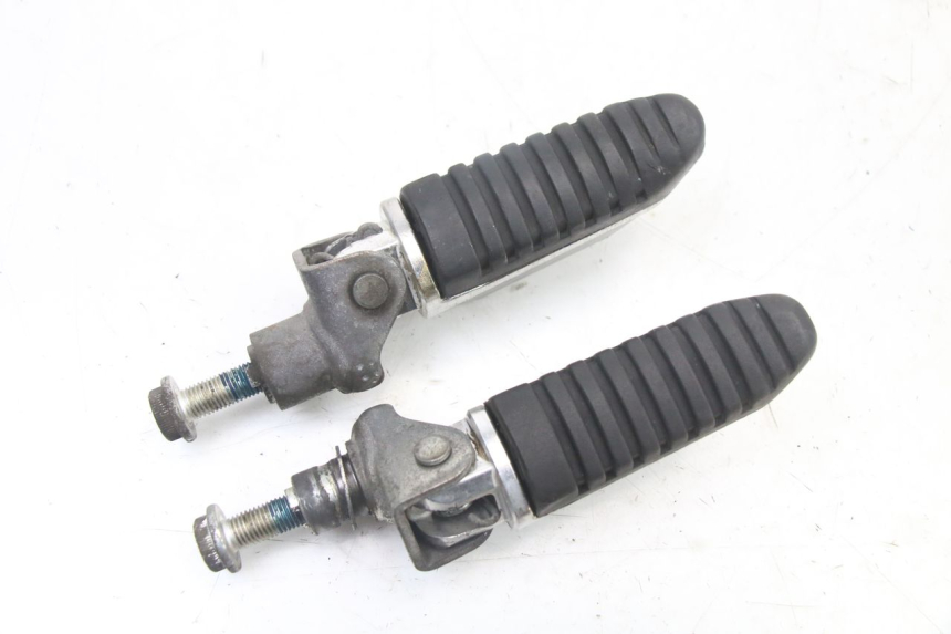 photo de PAIR FRONT FOOTREST SUZUKI GSX F GSXF 650 (2007 - 2015)
