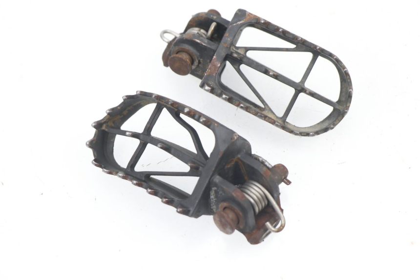 photo de PAIR FRONT FOOTREST KTM SX 65 (2009 - 2015)