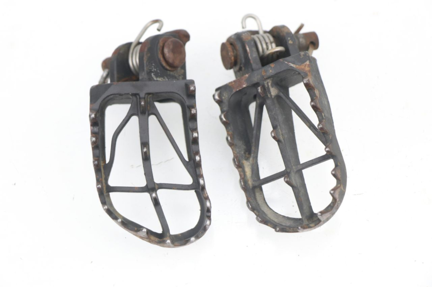 photo de PAIR FRONT FOOTREST KTM SX 65 (2009 - 2015)