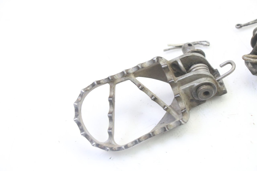 photo de PAIR FRONT FOOTREST KTM SX 85 (2013 - 2017)