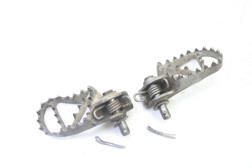 photo de PAIR FRONT FOOTREST KTM SX 85 (2013 - 2017)