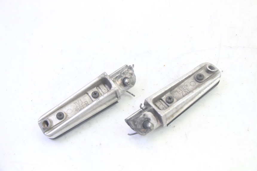 photo de PAIR FRONT FOOTREST YAMAHA TDM ABS 900 (2002 - 2014) - Technical close-up