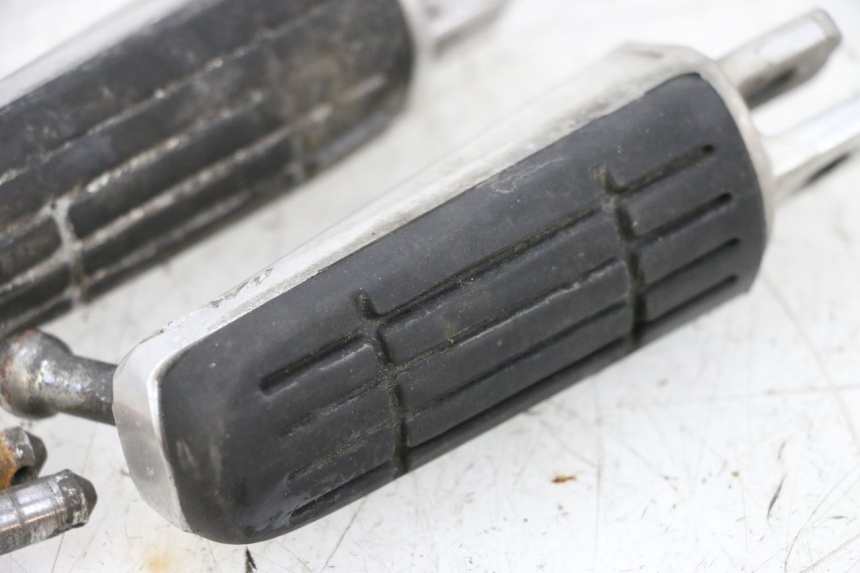 photo de PAIR FRONT FOOTREST YAMAHA TDM ABS 900 (2002 - 2014) - Checked used part
