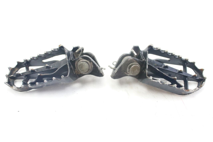 photo de PAIR OF FRONT FOOTRESTS MBK X-LIMIT XLIMIT 50 (2003 - 2006)
