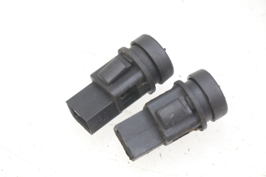 photo de HANDLEBAR SWITCHES PIAGGIO LIBERTY IGET 4T 50 (2015 - 2020)