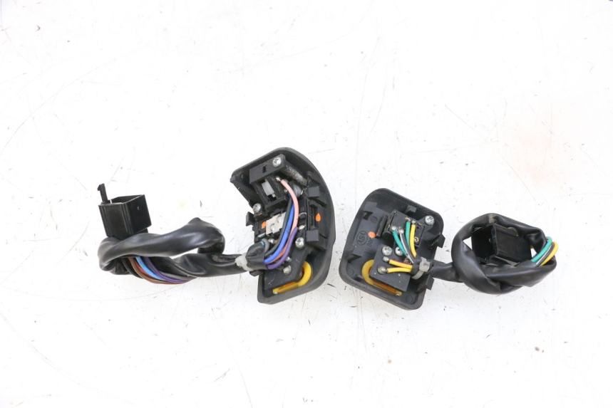 photo de HANDLEBAR SWITCHES JM MOTORS SANTANA 50 (2014 - 2023) - Product overview