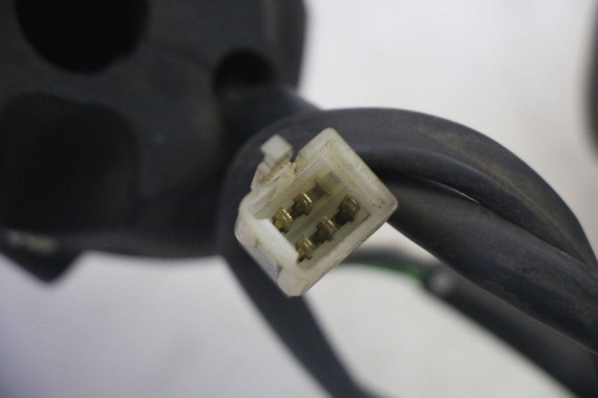 photo de HANDLEBAR SWITCHES PEUGEOT SATELIS 125 (2006 - 2009)