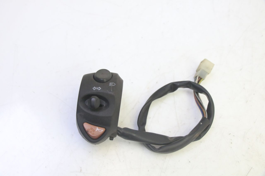 photo de HANDLEBAR SWITCHES PEUGEOT SATELIS 125 (2006 - 2009)