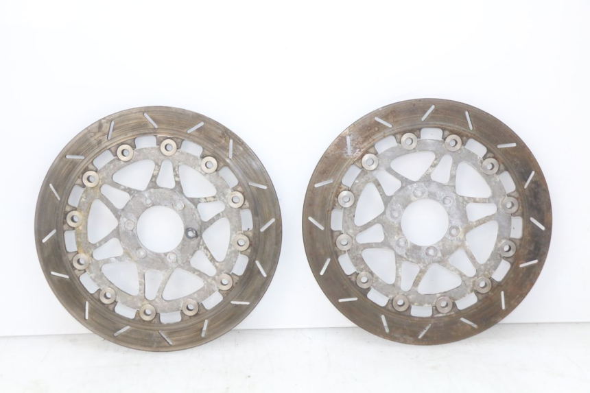 photo de PAIR OF FRONT BRAKE DISCS HONDA CBR RR FIREBLADE 900 (1992 - 1994)