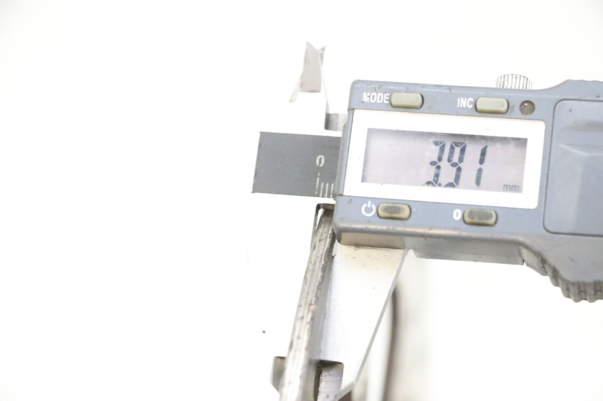 photo de PAIR FRONT BRAKE DISC PIAGGIO MP3 RL 250 (2007 - 2010) - Zoom on usage condition