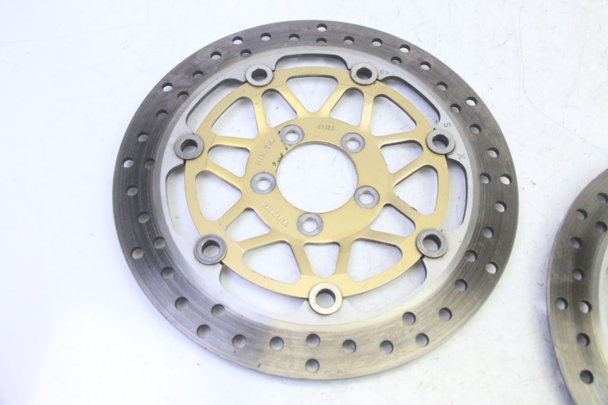 photo de PAIR FRONT BRAKE DISC KAWASAKI ZR 7 750 (1999 - 2001) - Component detail