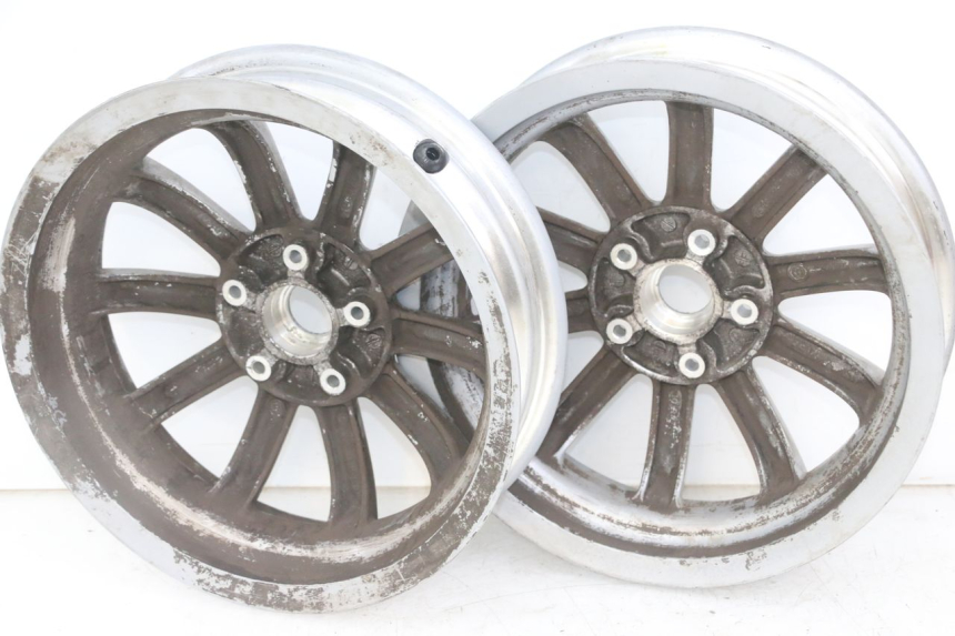 photo de PAIR OF RIMS PIAGGIO MP3 LT 300 (2010 - 2016)