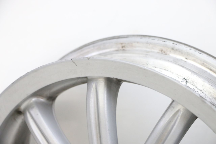 photo de RIMS PAIR PIAGGIO MP3 RL 250 (2007 - 2010) - Fixing points details