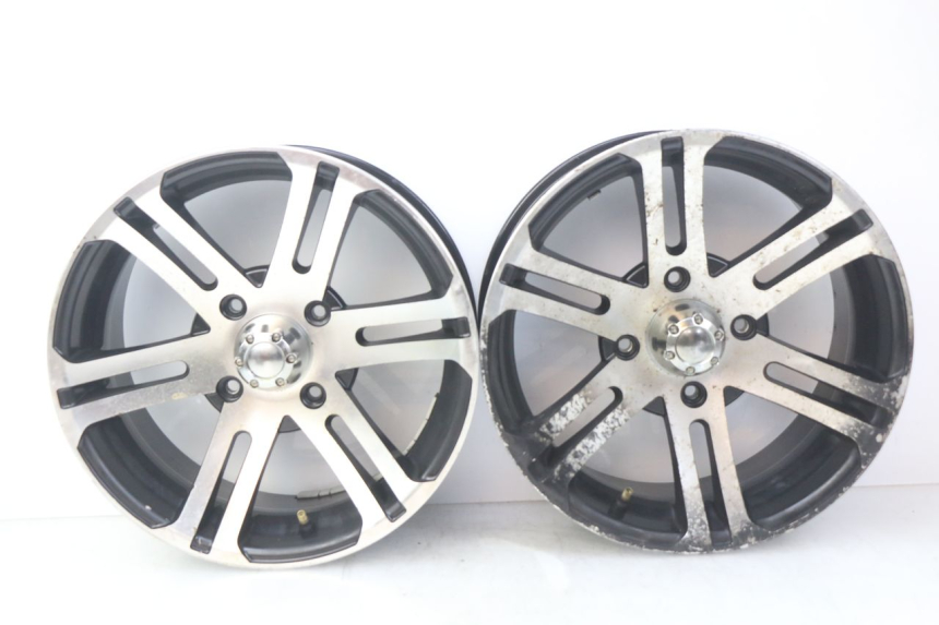 photo de PAIR OF RIMS SPY RACING F3 350 (2015 - 2022)