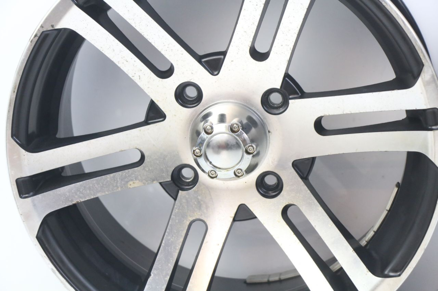 photo de PAIR OF RIMS SPY RACING F3 350 (2015 - 2022)