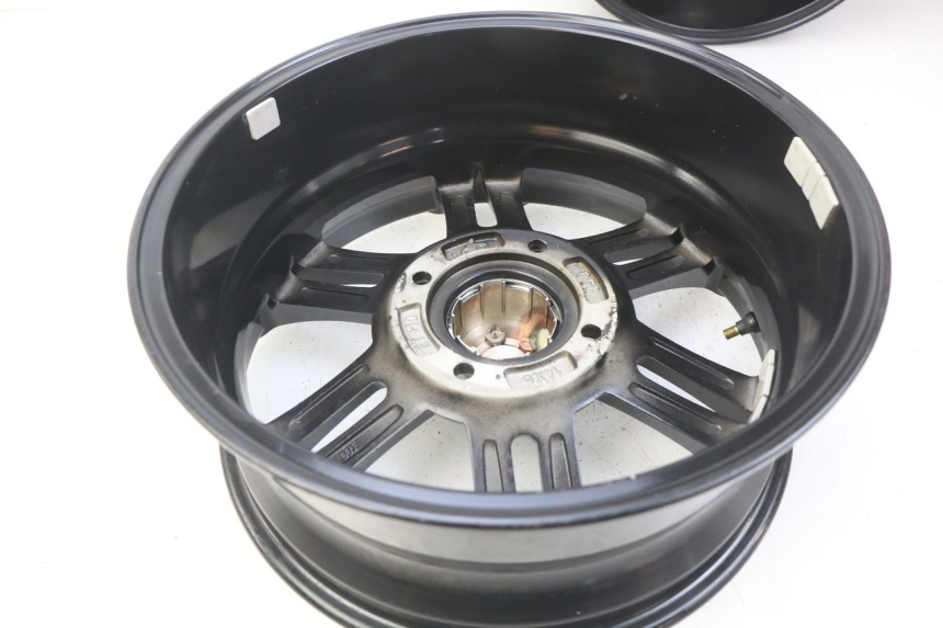 photo de PAIR OF RIMS SPY RACING F3 350 (2015 - 2022)