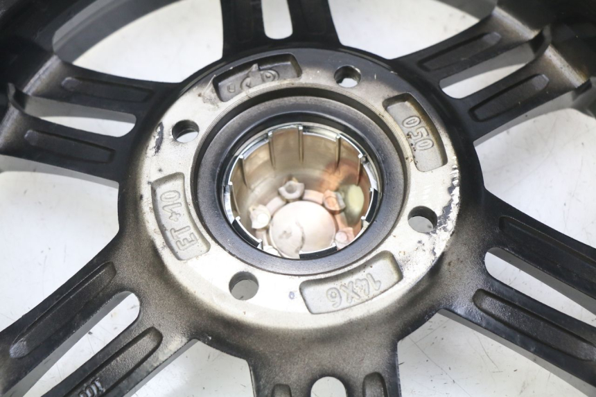 photo de PAIR OF RIMS SPY RACING F3 350 (2015 - 2022)