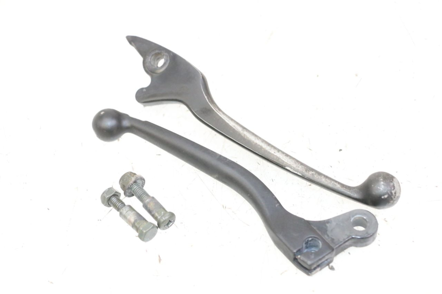 photo de BRAKE LEVER PEUGEOT KISBEE 2T 50 (2010 - 2017)