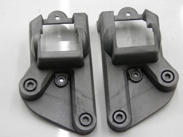 photo de PAIR REAR MOUNT FOOTRESTS PEUGEOT JET FORCE CARBU 50 (2003 - 2016) - Main view