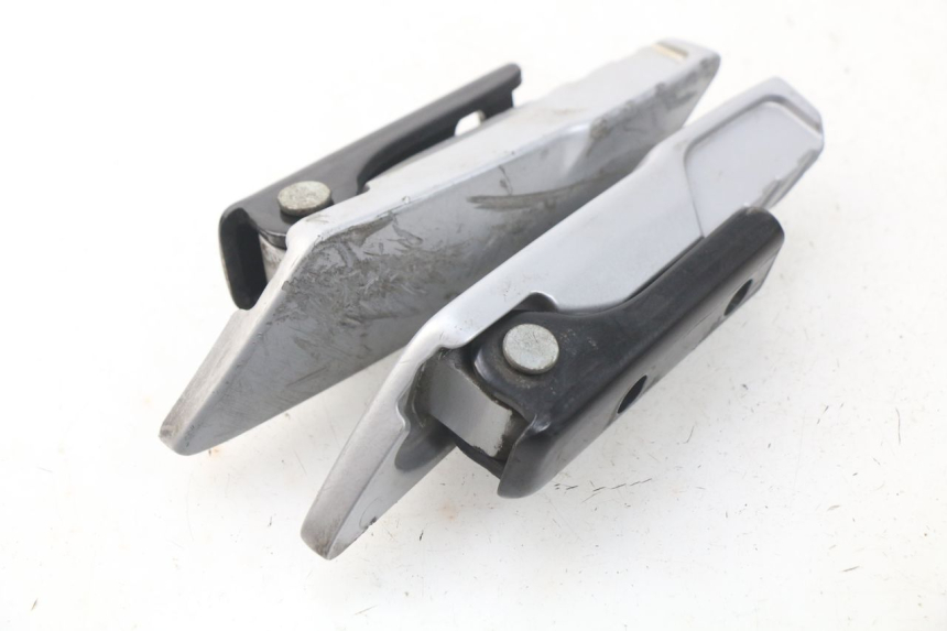 photo de PAIR REAR MOUNT FOOTRESTS PIAGGIO LIBERTY IGET 4T 50 (2015 - 2020)