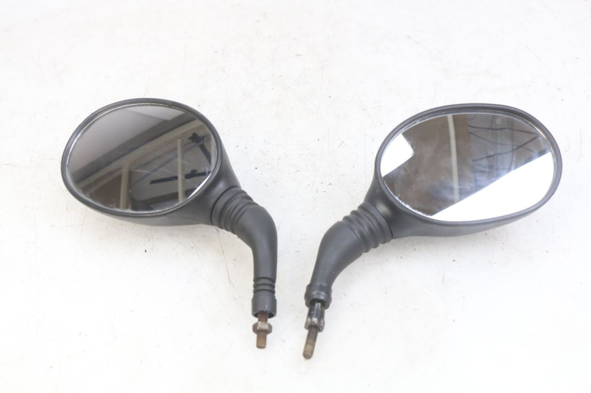 photo de PAIR OF REARVIEW MIRRORS YAMAHA YP MAJESTY 125 (2007 - 2010)