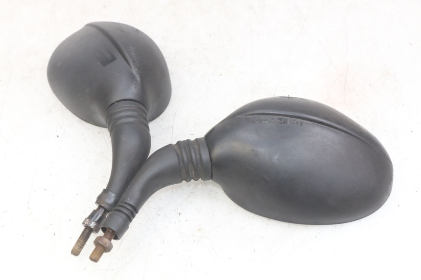 photo de PAIR OF REARVIEW MIRRORS YAMAHA YP MAJESTY 125 (2007 - 2010)