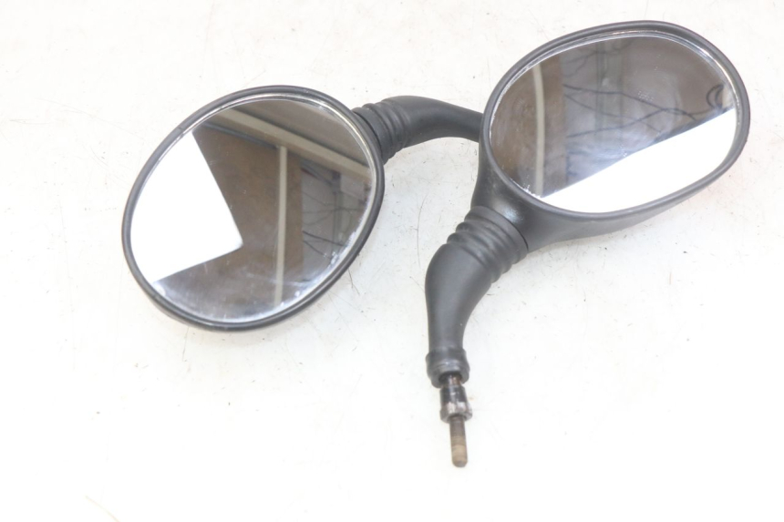 photo de PAIR OF REARVIEW MIRRORS YAMAHA YP MAJESTY 125 (2007 - 2010)