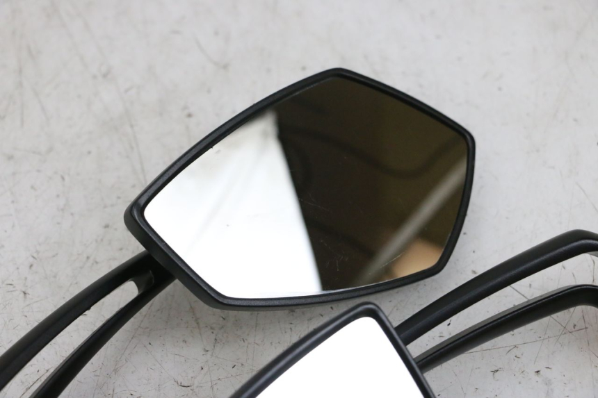 photo de MIRRORS KAWASAKI ZR 7 750 (1999 - 2001) - Component detail
