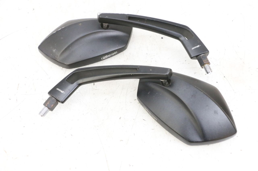 photo de MIRRORS KAWASAKI ZR 7 750 (1999 - 2001) - Additional view of the item