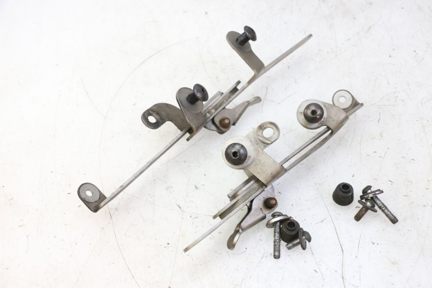 photo de WINDSCREEN QUADRO 4 4D 350 (2015 - 2018)