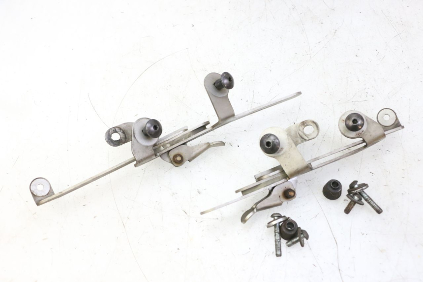 photo de WINDSCREEN QUADRO 4 4D 350 (2015 - 2018)