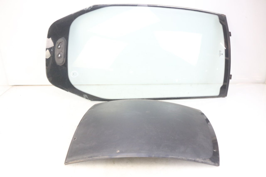 photo de WINDSCREEN BMW C1 125 (2000 - 2003)