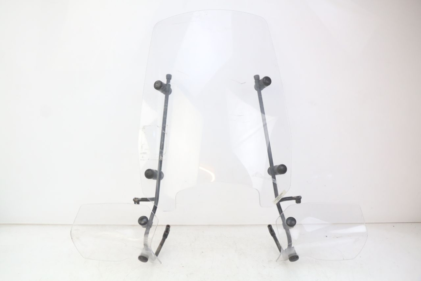 photo de WINDSCREEN PEUGEOT E-VIVACITY 1 (2012 - 2018)