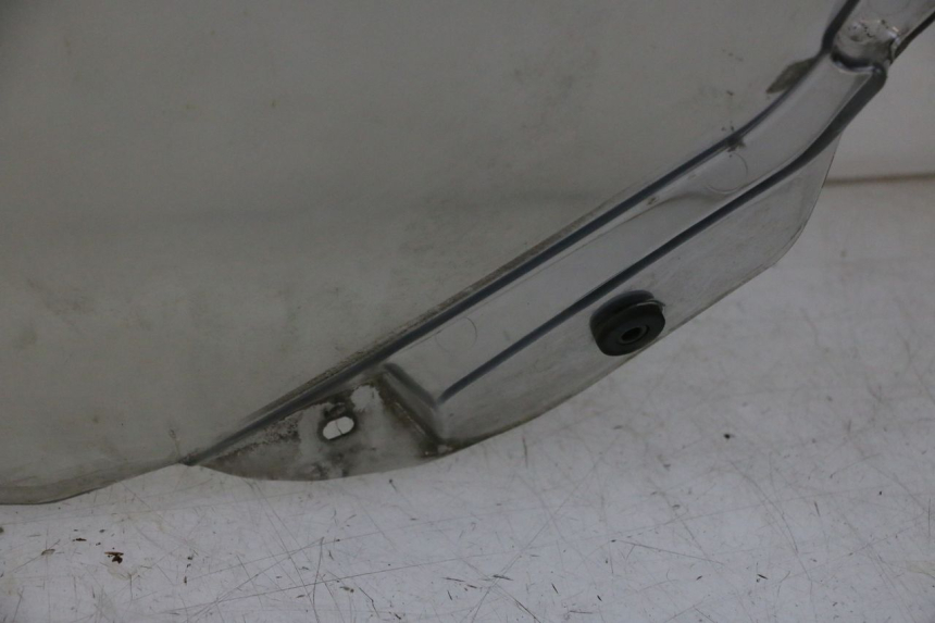 photo de WINDSCREEN PEUGEOT SATELIS 125 (2006 - 2009)