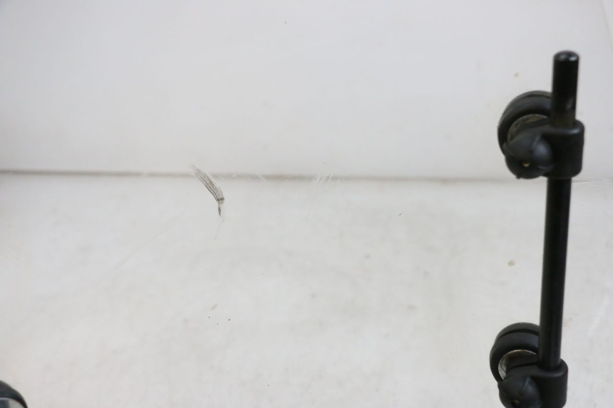 photo de WINDSHIELD BEELINE VELOCE 4T 50 (2011 - 2020)